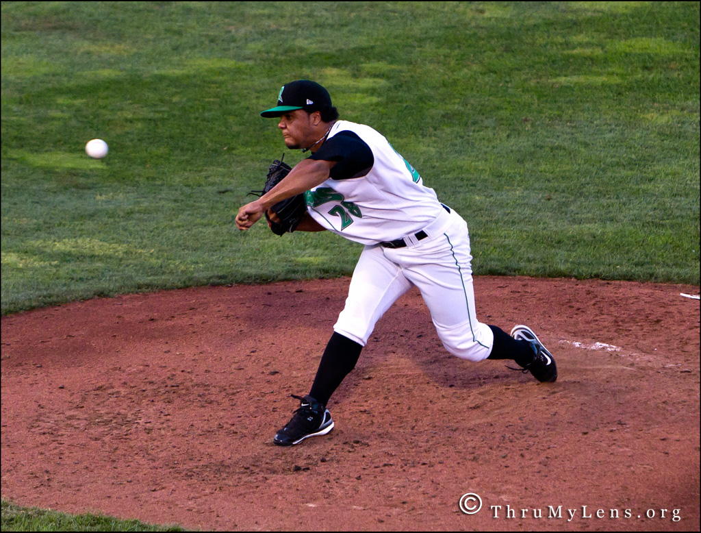 Out To The Ballpark…With Oloneo PhotoEngine 1 Beta
